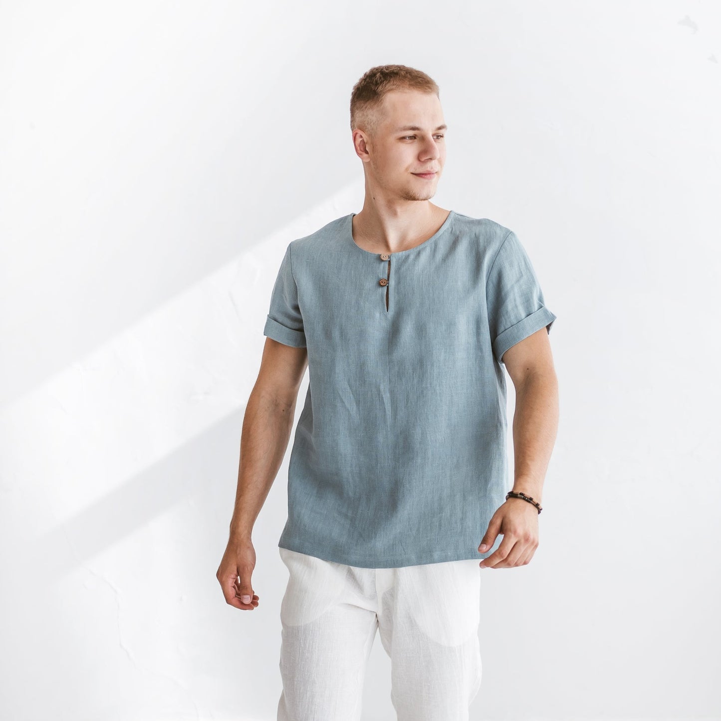 Soft Linen T-shirt with Buttons, L size