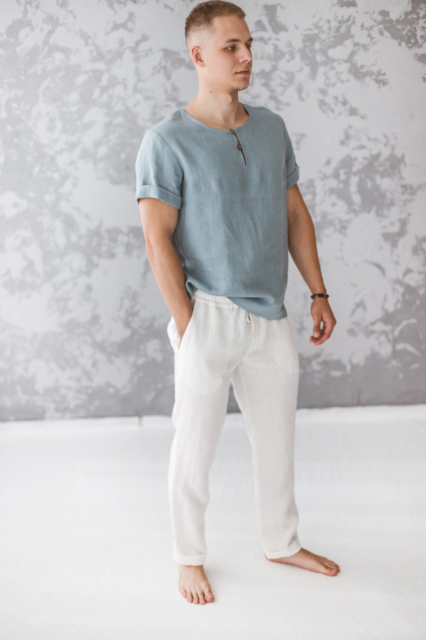 Soft Linen T-shirt with Buttons, L size