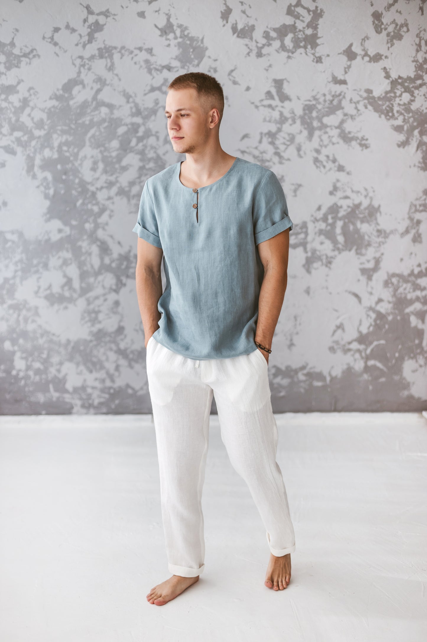Soft Linen T-shirt with Buttons, L size